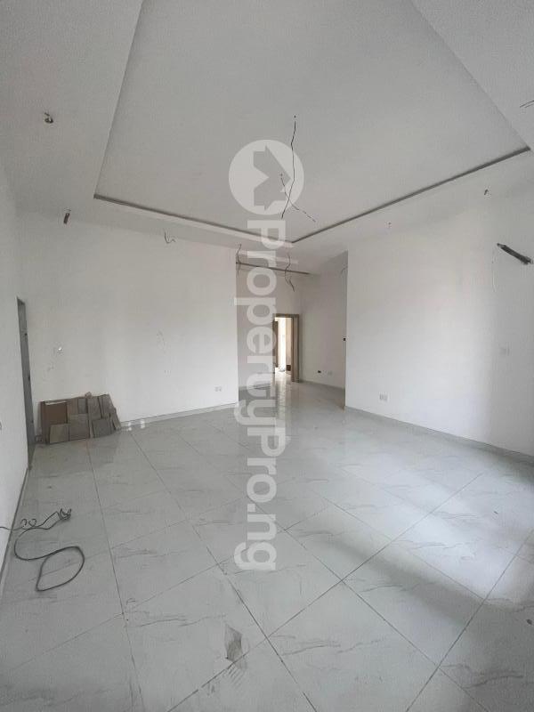 3 bedroom Flat / Apartment for sale Alagomeji Yaba Lagos