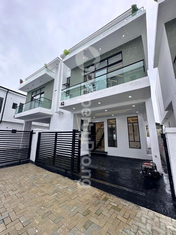 4 bedroom House for sale Ikota Estate Ikota Lekki Lagos