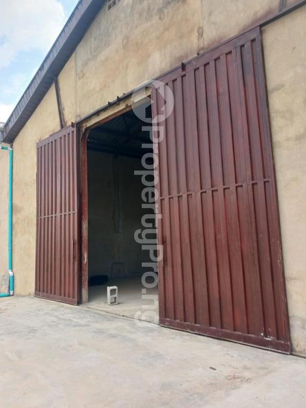 Commercial Property for rent Challenge Ibadan Oyo