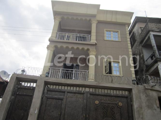 3 bedroom Flat / Apartment for rent Lagos Street Ebute Metta Yaba Lagos