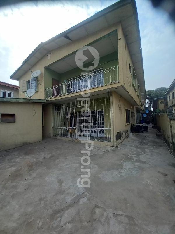 3 bedroom Flat / Apartment for rent Off St Finbars Road Akoka Yaba Lagos