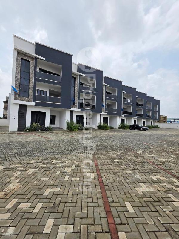 4 bedroom House for sale Life Camp Abuja