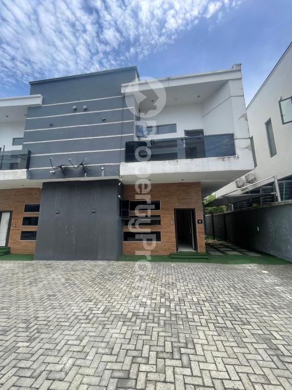 4 bedroom House for sale Orchid Lekki Lagos