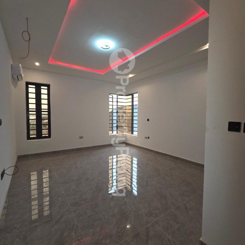 4 bedroom House for sale Adeniyi Jones Ikeja Lagos