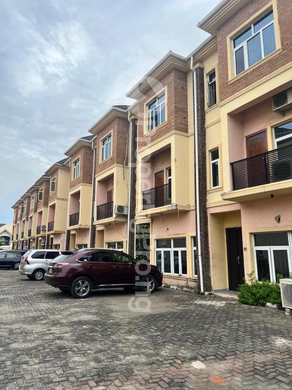 4 bedroom House for sale Osapa london Lekki Lagos