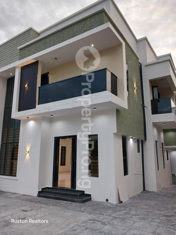 5 bedroom House for sale Carlton Gate Estate, Akobo Ibadan Oyo