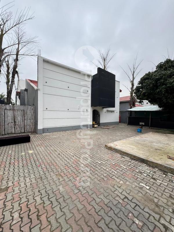 8 bedroom House for rent Lekki Phase 1 Lekki Lagos