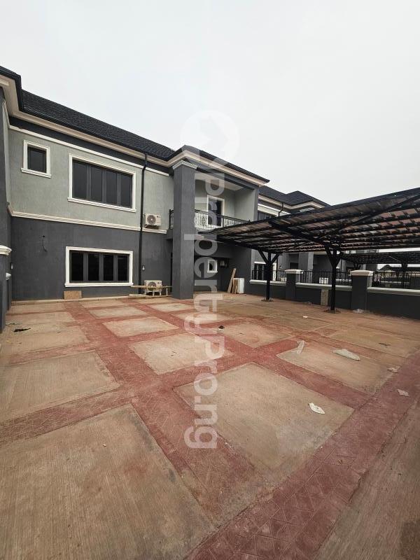 4 bedroom House for rent Lugbe Abuja