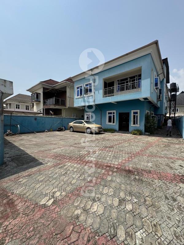 2 bedroom House for rent  Lekki Phase 1 Lekki Lagos