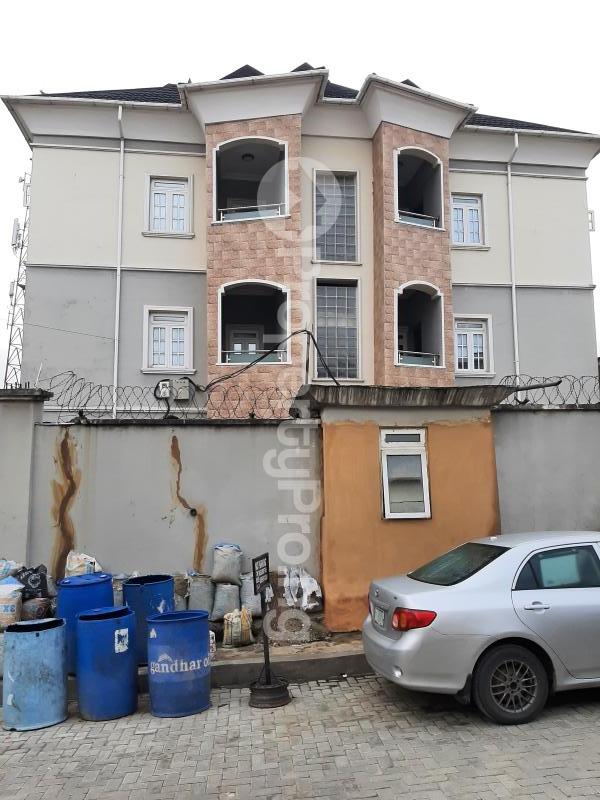3 bedroom Flat / Apartment for rent Sosanya Street, Sholuyi, Gbagada Soluyi Gbagada Lagos