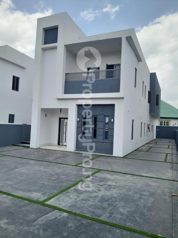 5 bedroom House for sale Parachute Walk Aerodrome Gra Samonda Ibadan Oyo