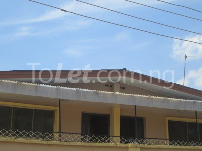 3 bedroom Flat / Apartment for rent 11, Deji Adeoye Oshodi Expressway Oshodi Lagos