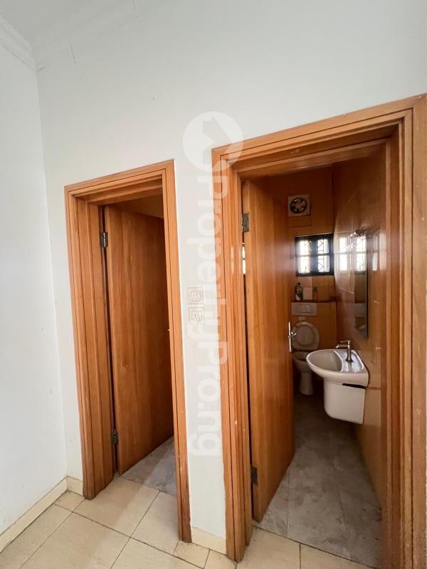 4 bedroom House for sale Badore Ajah Lagos