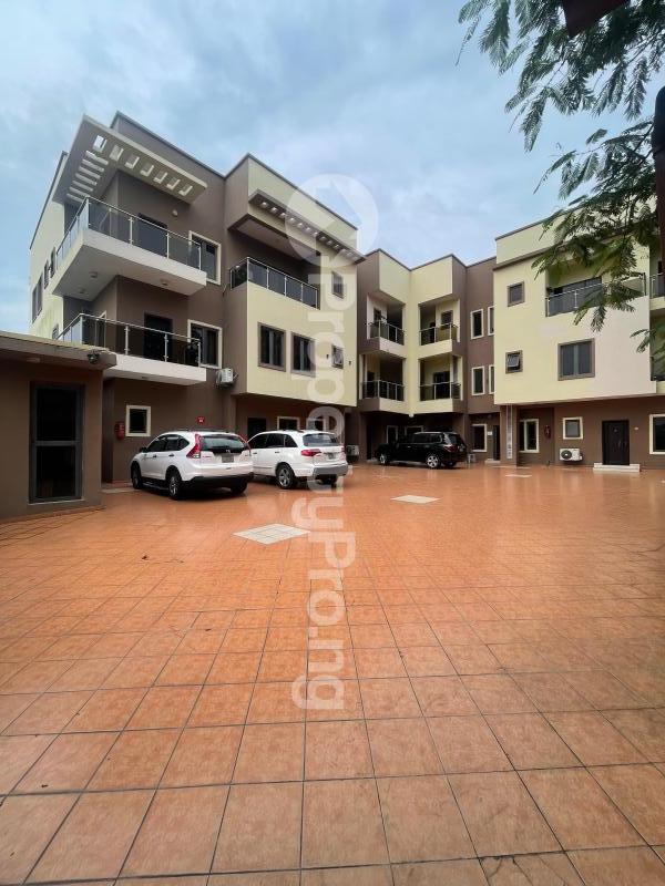 3 bedroom Flat / Apartment for rent Lekki Phase 1 Lekki Lagos