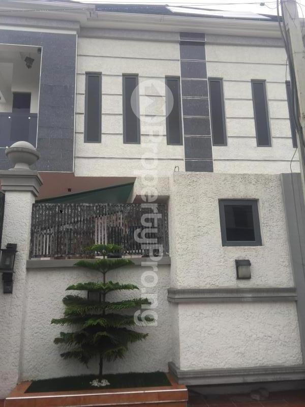 4 bedroom House for sale Chevyview Estate chevron Lekki Lagos