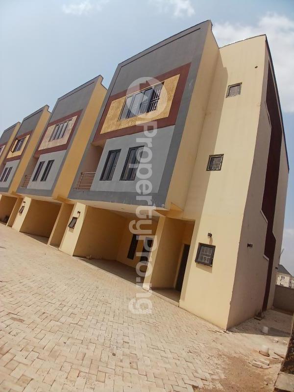 4 bedroom House for sale Life Camp Abuja