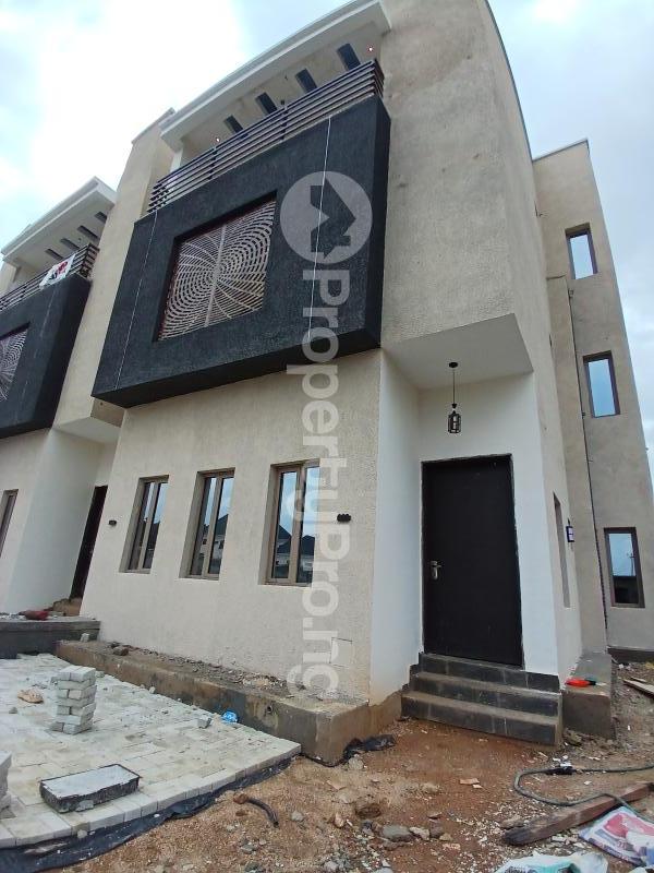 4 bedroom House for sale Diplomatic Zone Life Camp Abuja