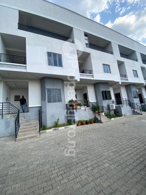 4 bedroom House for rent Guzape Abuja