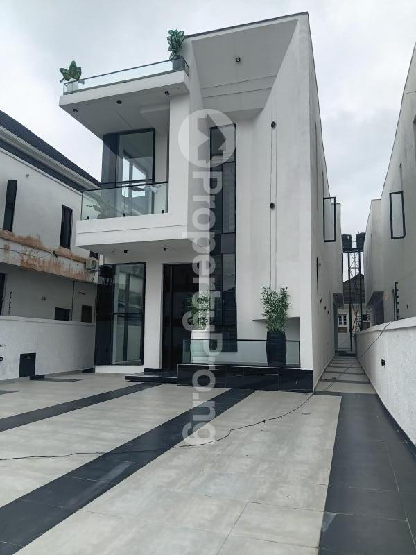 5 bedroom House for sale Ikota Lekki Lagos