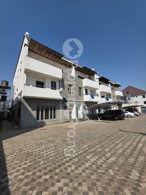 5 bedroom House for sale Jahi Abuja