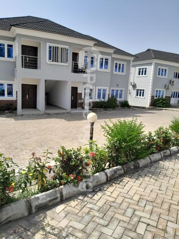 3 Bedroom Flat / Apartment in Jericho Ibadan Oyo Flat / Apartment for