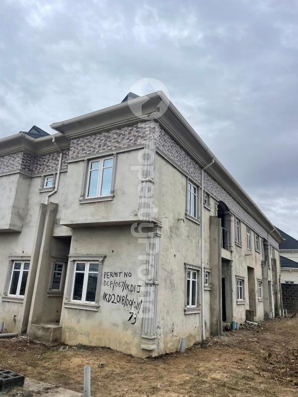 5 bedroom House for sale Platinum Drive Crystal Avenue, Olu Odo Ebute Igbogbo Road Ikorodu Ebute Ikorodu Lagos