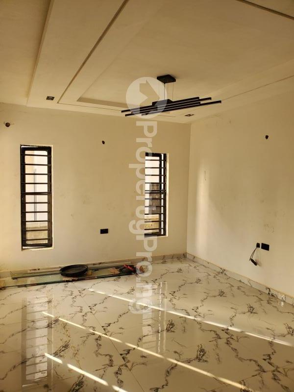 4 bedroom House for sale Off 7up Olubadan Avenue Oluyole Estate Ibadan Oyo