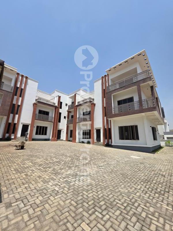 5 bedroom House for sale Jahi Abuja