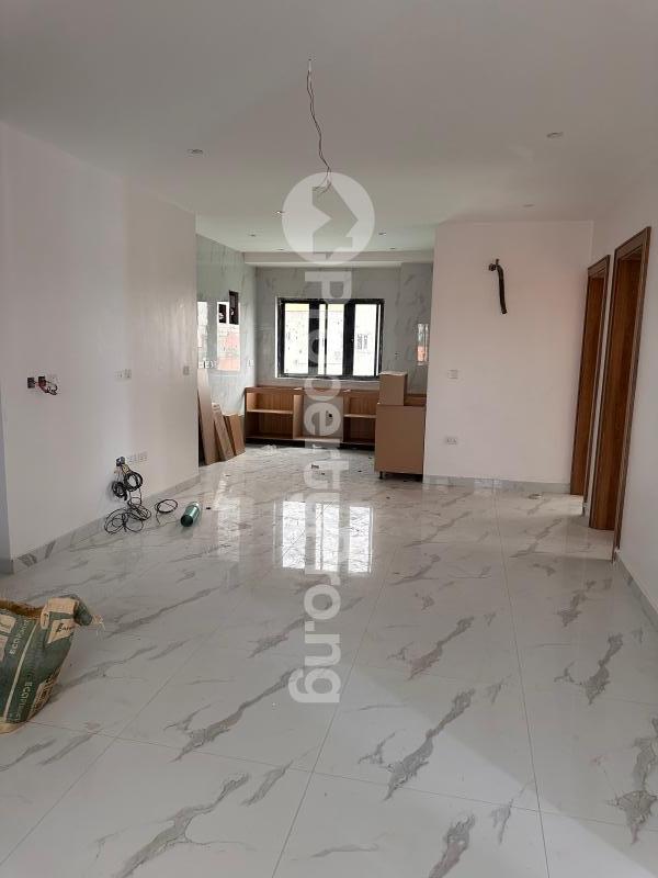 3 bedroom Flat / Apartment for rent Queens Street Alagomeji Yaba Lagos