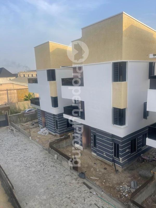 5 bedroom House for sale Apple junction Amuwo Odofin Lagos