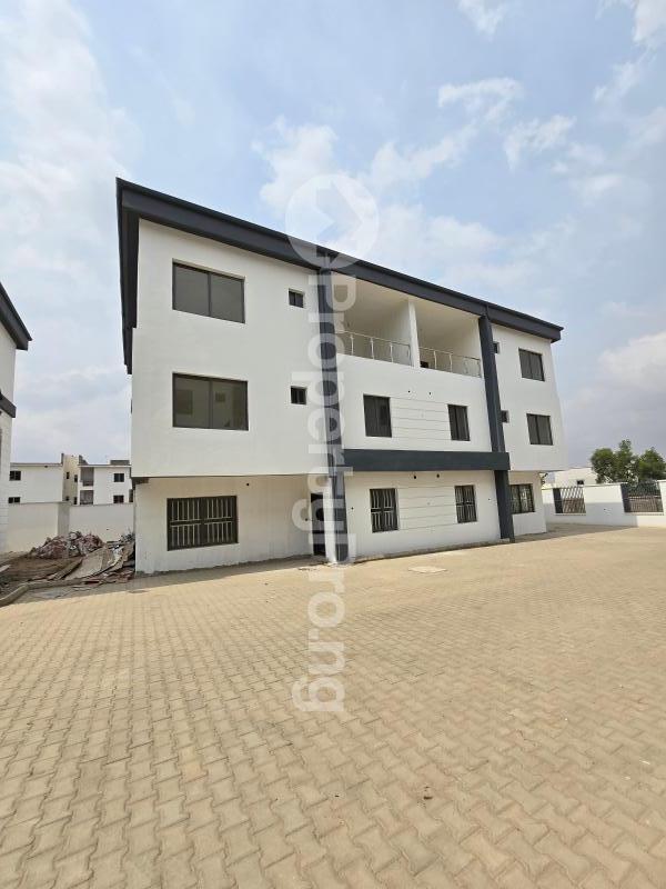 5 bedroom House for sale Mabushi Abuja