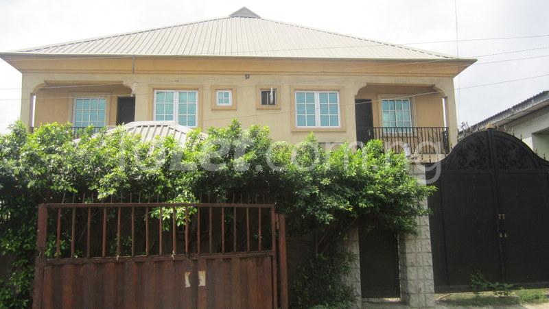 4 bedroom Flat / Apartment for rent Alhaji Damole Street Surulere Surulere Lagos