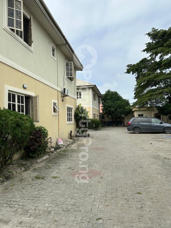 3 bedroom House for rent Mobil Road Ilaje Ajah Lagos