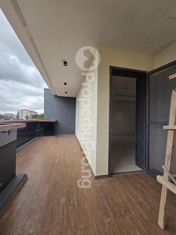 5 bedroom House for sale Adeniyi Jones Ikeja Lagos