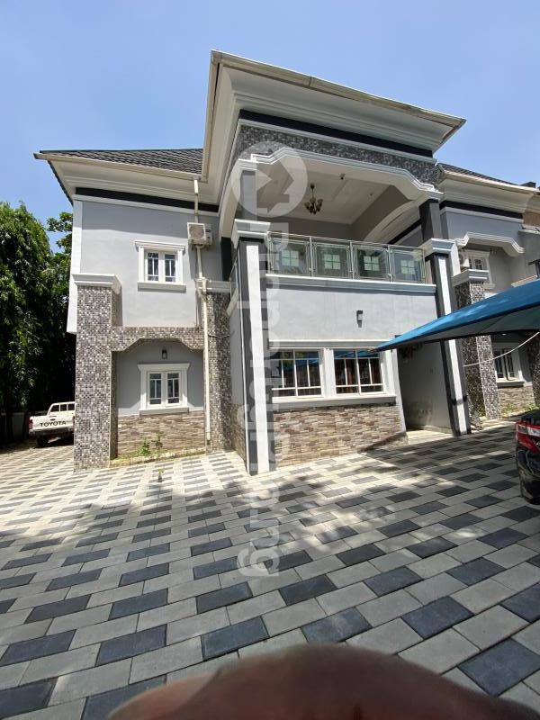 5 bedroom House for rent Off 4th Avenue Gwarinpa Abuja