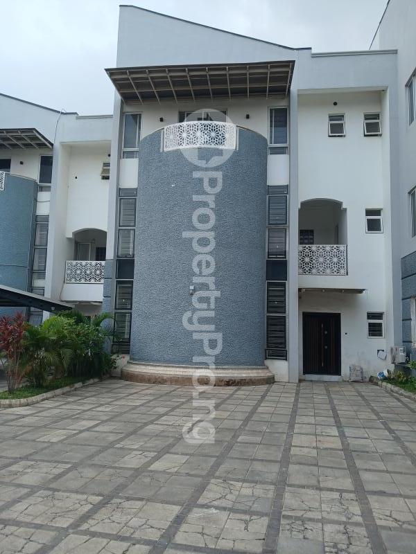 4 bedroom House for rent Diplomatic Zone ( Video Is Available Katampe Extension Katampe Abuja