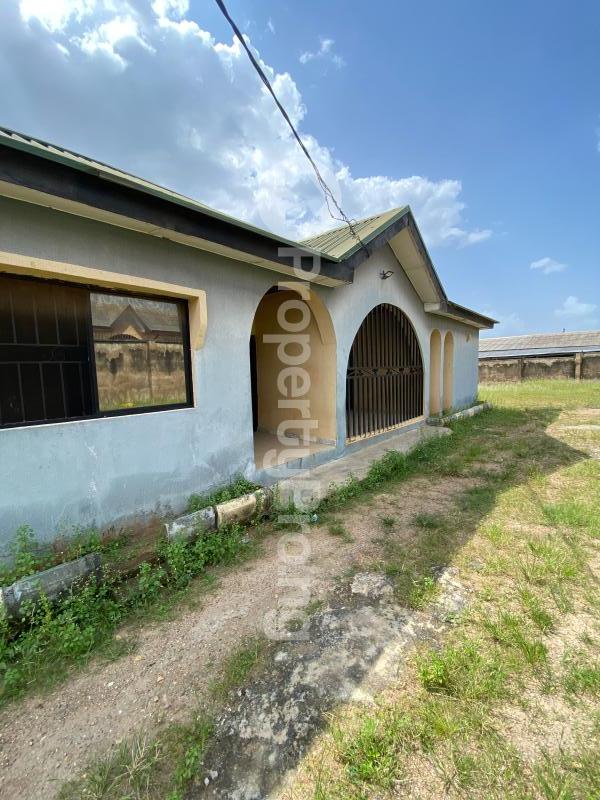 3 bedroom Flat / Apartment for rent Oke Bukun, Off Madojutimi , Abiola Way Asero Abeokuta Ogun - 0
