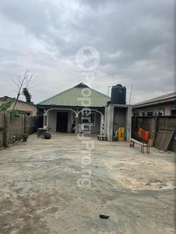 3 bedroom House for sale Highland Estate, Ibeshe Ikorodu Lagos