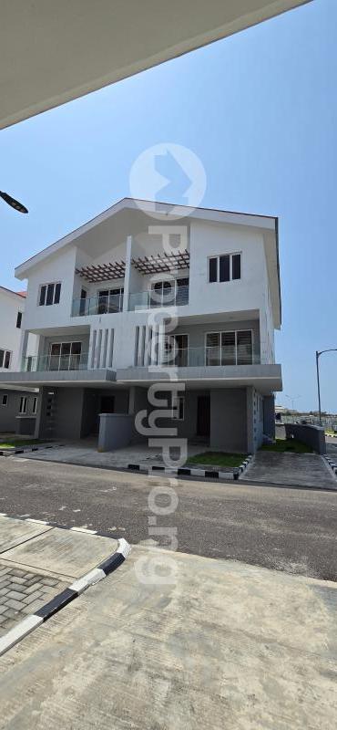 4 bedroom House for rent Twin Lakes Estate Along Lekki Expressway Lekki Lagos