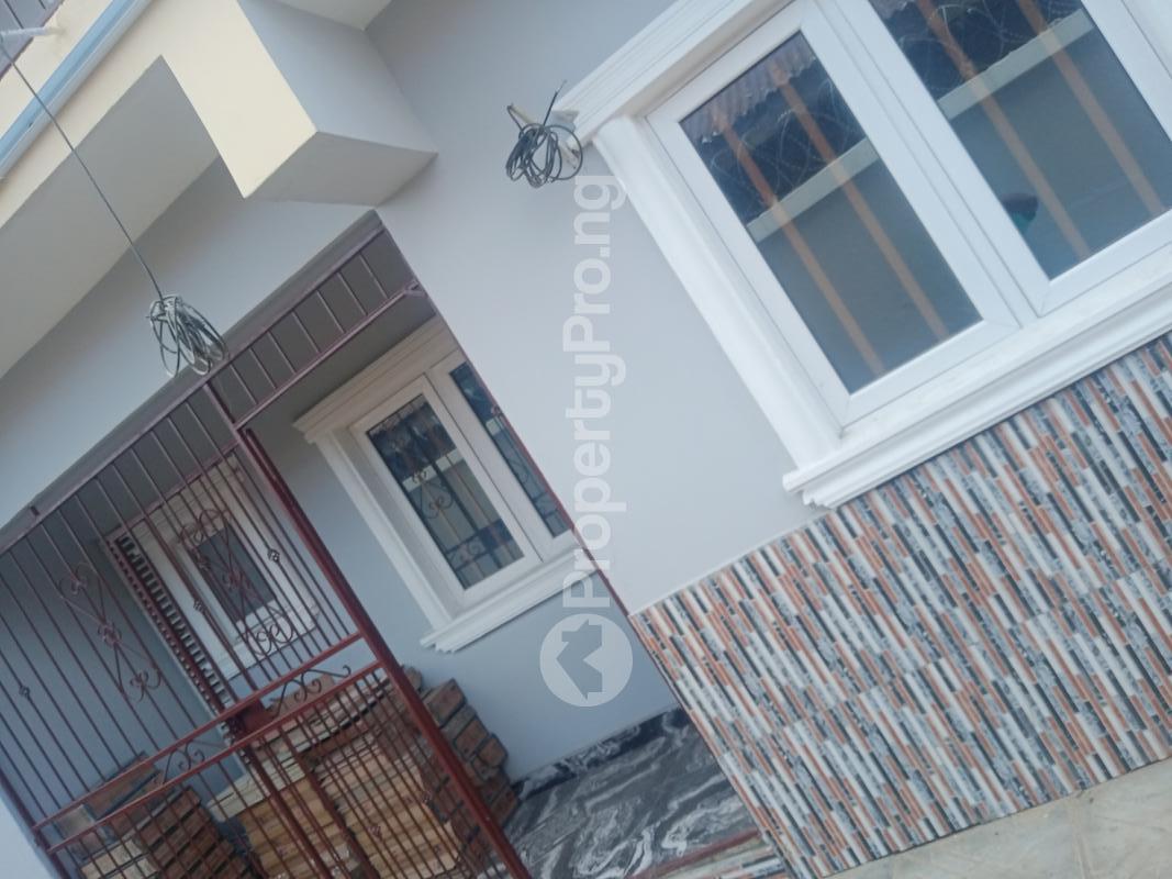 3 bedroom Flat / Apartment for rent Awoseyin Street Onipanu Shomolu Lagos - 0