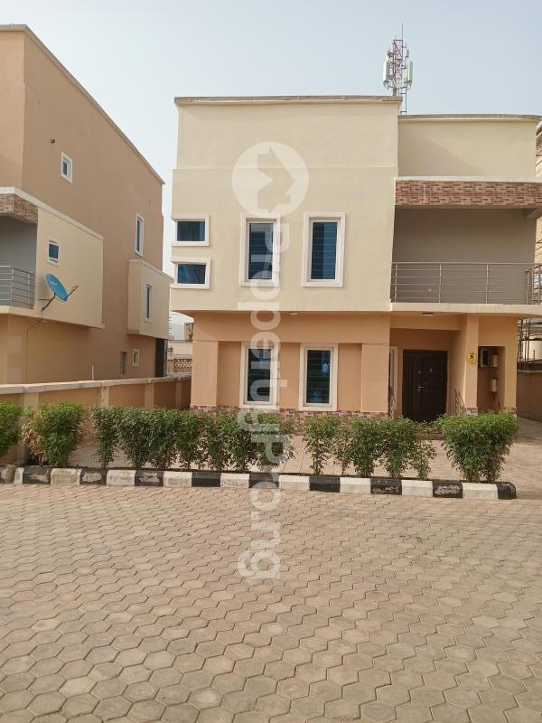 4 bedroom House for rent Mabushi District Mabushi Abuja