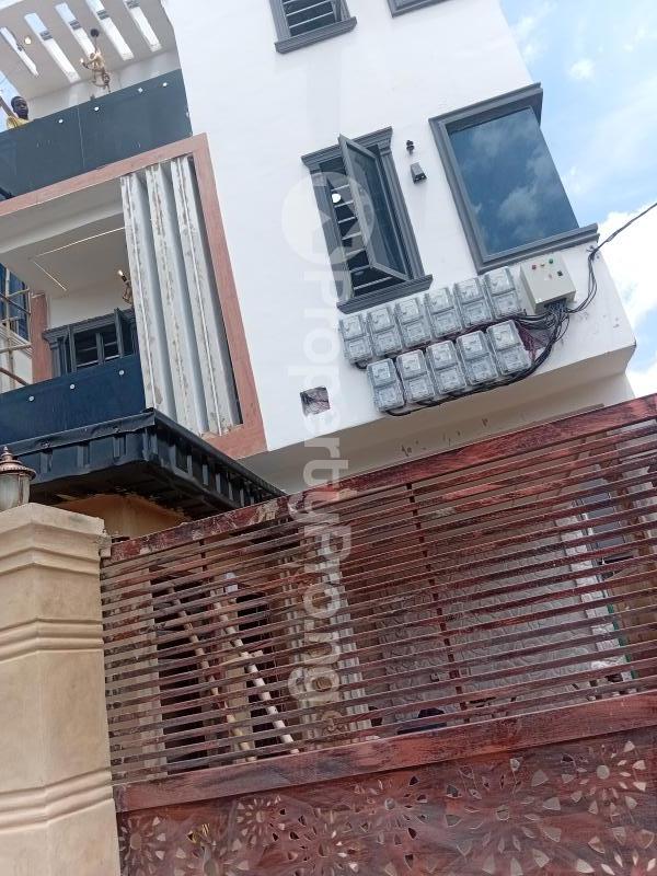 1 bedroom Flat / Apartment for rent Martins Street Mushin Mushin Lagos