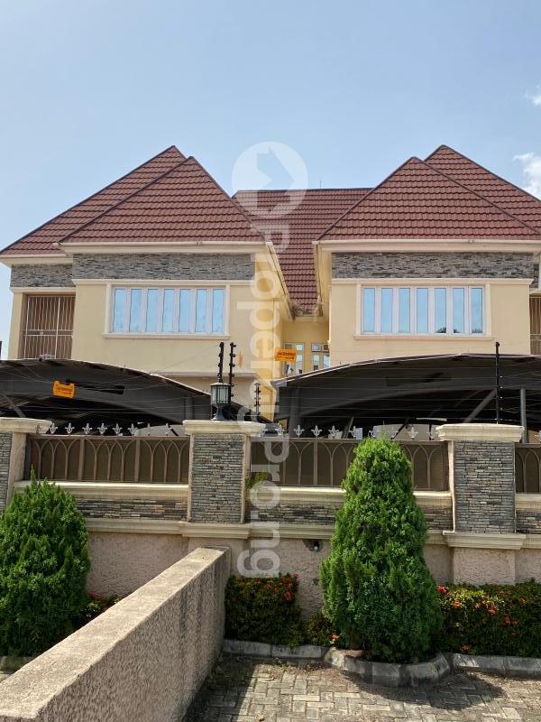 4 bedroom House for rent Off 1st Avenue Gwarinpa Abuja