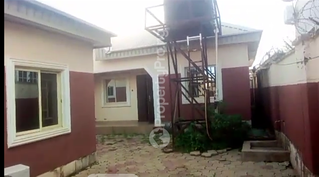 2 bedroom House for sale Nafdac Highcost Kaduna South Kaduna