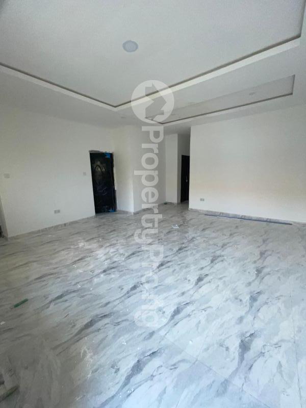 2 bedroom House for rent Mobil Road Ilaje Ajah Lagos