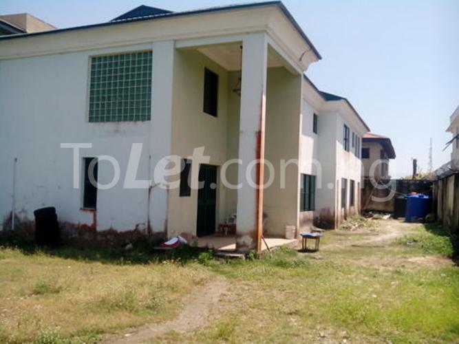 6 bedroom House for rent Osagie Street, Off Omooba, Igbe Ofon Lekki Lekki Lagos