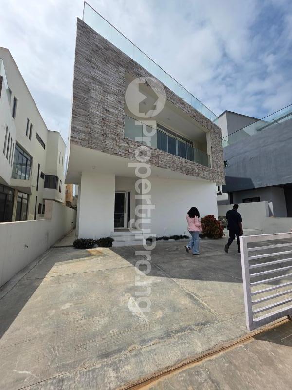 5 bedroom House for sale Lekki County Homes Estate ( Megamond) chevron Lekki Lagos