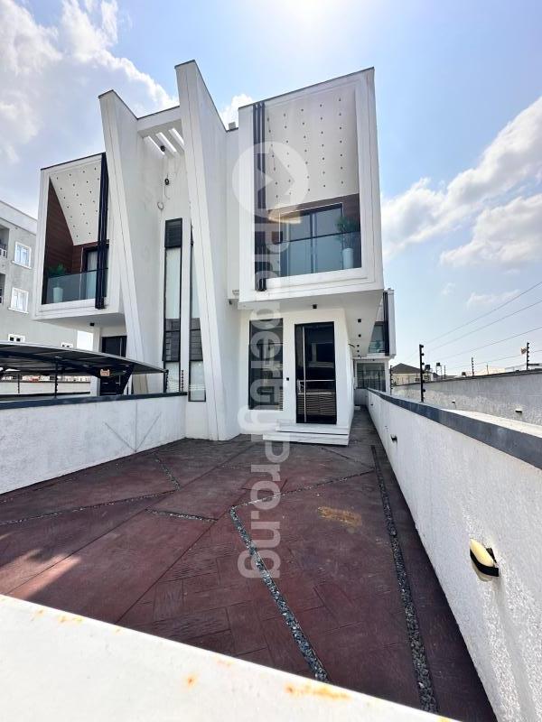 4 bedroom House for rent Ikota Axis Ikota Lekki Lagos