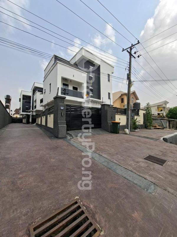 5 bedroom House for sale Lilly Estate Amuwo Odofin Lagos