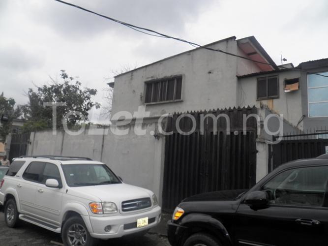 5 bedroom Commercial Property for rent 12, Imaria Close Maryland Ikeja Lagos